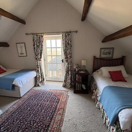 Cottage Barn Conversion On Working Farm Worcester Exteriér fotografie